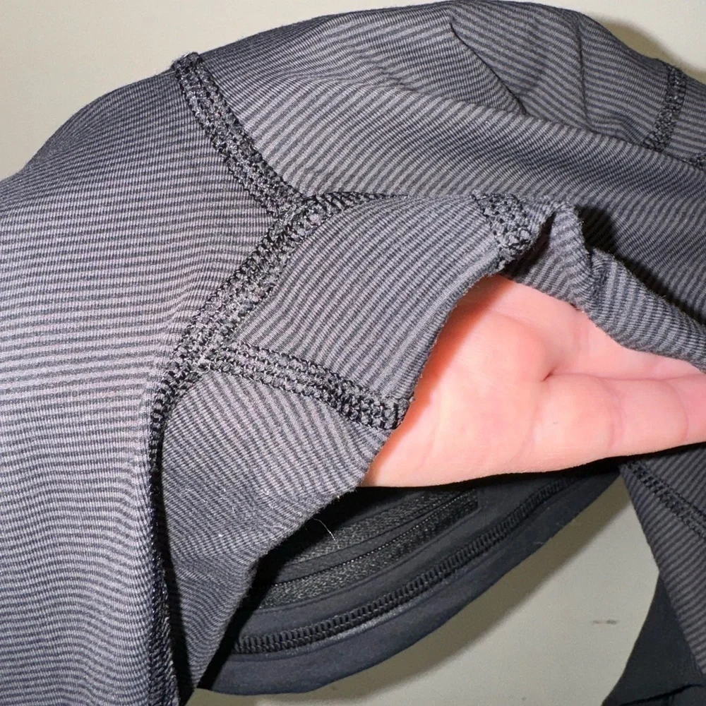 Lululemon Black and Grey Cropped Pinstriped Athletic Leggings Size 4